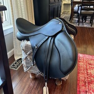 Wintec 500 All Purpose English saddle